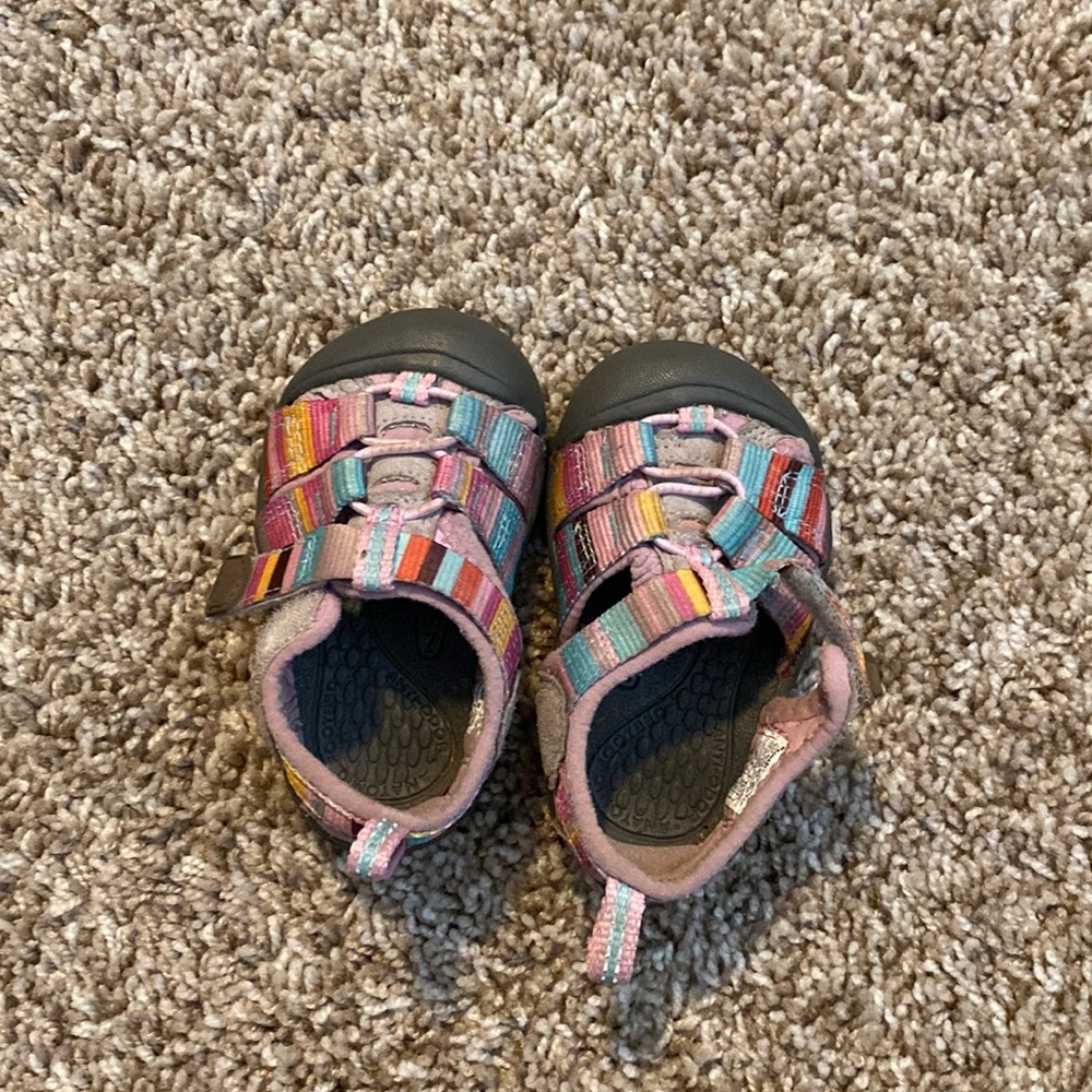 Keen baby girl sandals